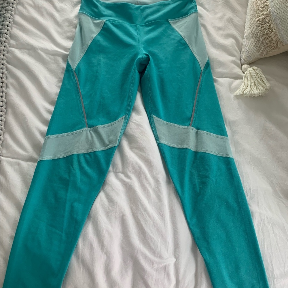 90 degree by reflex Blue and teal leggings